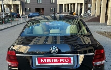 Volkswagen Polo VI (EU Market), 2015 год, 900 000 рублей, 3 фотография