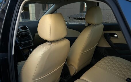 Volkswagen Polo VI (EU Market), 2015 год, 900 000 рублей, 8 фотография