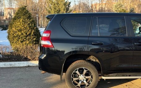 Toyota Land Cruiser Prado 150 рестайлинг 2, 2013 год, 4 090 000 рублей, 8 фотография