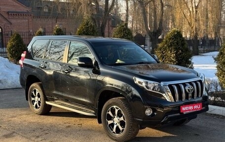 Toyota Land Cruiser Prado 150 рестайлинг 2, 2013 год, 4 090 000 рублей, 10 фотография
