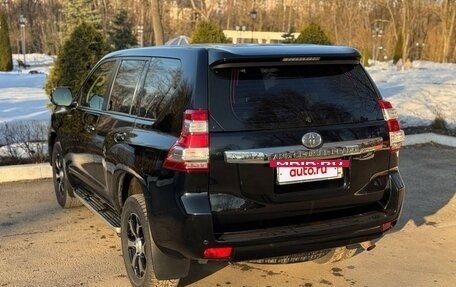 Toyota Land Cruiser Prado 150 рестайлинг 2, 2013 год, 4 090 000 рублей, 18 фотография