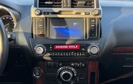 Toyota Land Cruiser Prado 150 рестайлинг 2, 2013 год, 4 090 000 рублей, 24 фотография