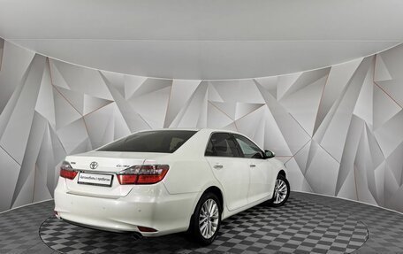 Toyota Camry, 2015 год, 1 765 000 рублей, 2 фотография