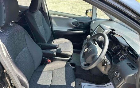 Toyota Wish II, 2011 год, 950 000 рублей, 19 фотография