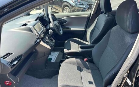 Toyota Wish II, 2011 год, 950 000 рублей, 15 фотография