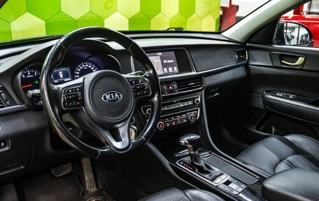 KIA Optima IV, 2017 год, 2 000 000 рублей, 17 фотография