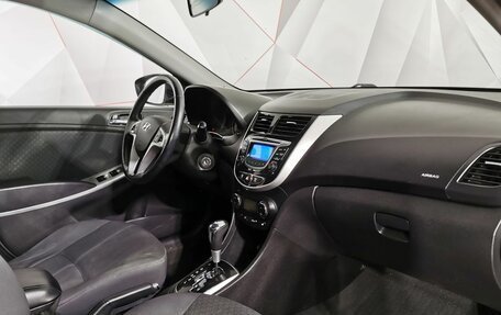 Hyundai Solaris II рестайлинг, 2012 год, 609 000 рублей, 12 фотография