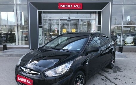 Hyundai Solaris II рестайлинг, 2013 год, 775 000 рублей, 1 фотография