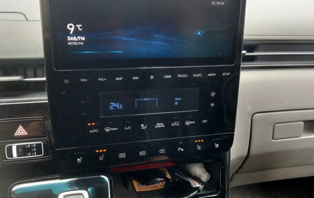 Hyundai Staria, 2022 год, 5 000 000 рублей, 2 фотография