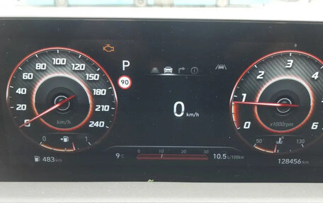 Hyundai Staria, 2022 год, 5 000 000 рублей, 7 фотография