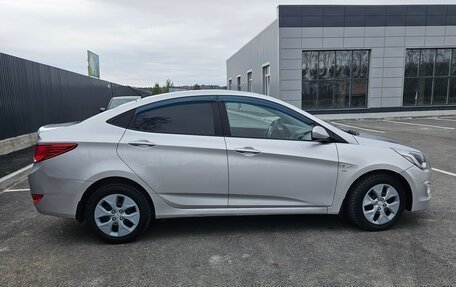 Hyundai Solaris II рестайлинг, 2016 год, 670 000 рублей, 6 фотография