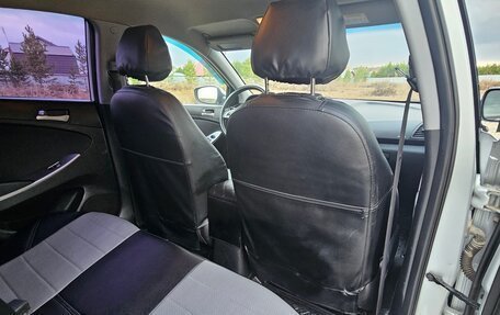 Hyundai Solaris II рестайлинг, 2016 год, 670 000 рублей, 13 фотография