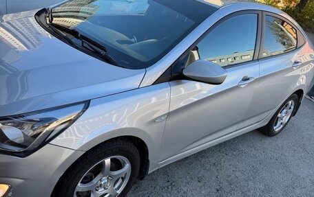 Hyundai Solaris II рестайлинг, 2016 год, 1 150 000 рублей, 5 фотография