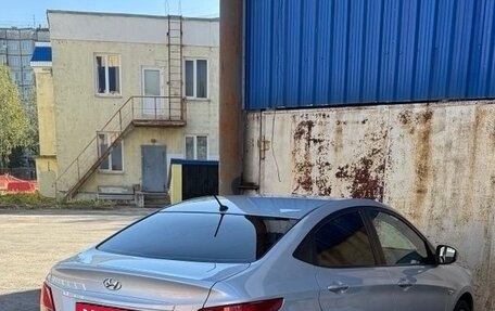 Hyundai Solaris II рестайлинг, 2016 год, 1 150 000 рублей, 4 фотография