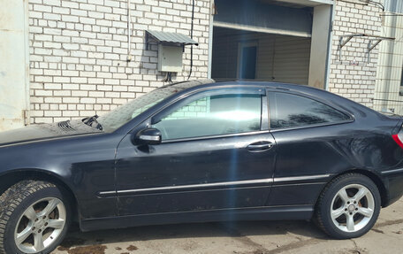 Mercedes-Benz C-Класс, 2007 год, 600 000 рублей, 4 фотография