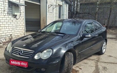 Mercedes-Benz C-Класс, 2007 год, 600 000 рублей, 2 фотография
