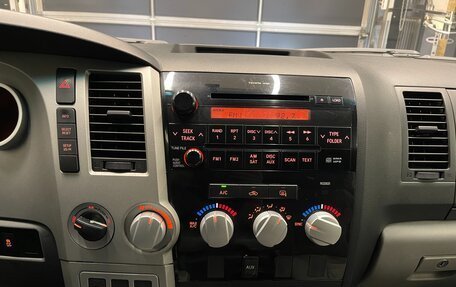 Toyota Tundra II, 2007 год, 2 200 000 рублей, 16 фотография