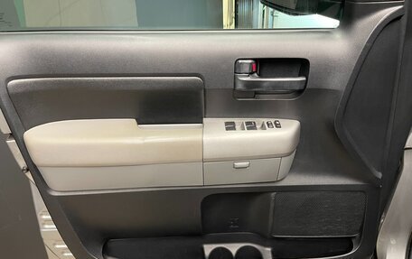 Toyota Tundra II, 2007 год, 2 200 000 рублей, 8 фотография