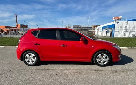 Hyundai i30 I, 2010 год, 850 000 рублей, 2 фотография