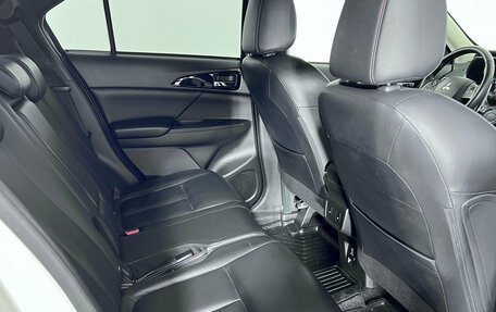 Mitsubishi Eclipse Cross, 2019 год, 2 099 000 рублей, 29 фотография