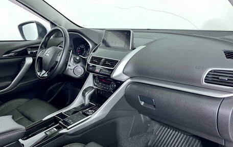 Mitsubishi Eclipse Cross, 2019 год, 2 099 000 рублей, 28 фотография