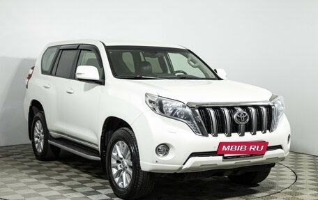 Toyota Land Cruiser Prado 150 рестайлинг 2, 2014 год, 3 099 700 рублей, 3 фотография