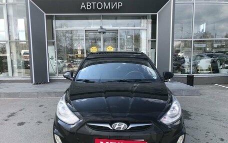 Hyundai Solaris II рестайлинг, 2013 год, 775 000 рублей, 2 фотография