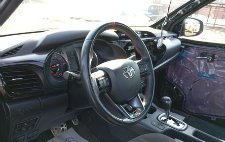 Toyota Hilux VIII, 2022 год, 5 410 275 рублей, 7 фотография