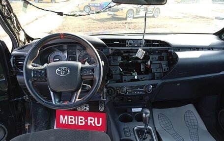 Toyota Hilux VIII, 2022 год, 5 410 275 рублей, 5 фотография