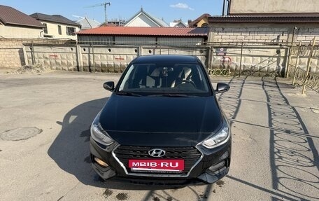 Hyundai Solaris II рестайлинг, 2019 год, 1 500 000 рублей, 3 фотография