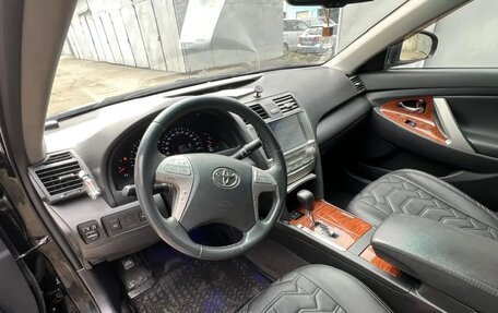 Toyota Camry, 2010 год, 1 150 000 рублей, 23 фотография