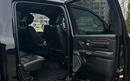 Rambler 1500, 2019 год, 7 000 000 рублей, 20 фотография