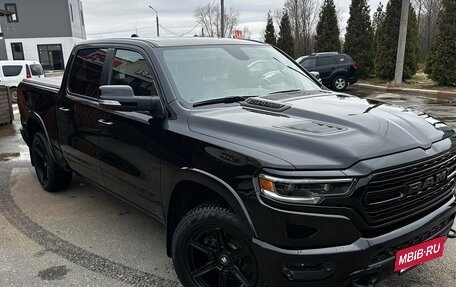 Rambler 1500, 2019 год, 7 000 000 рублей, 23 фотография