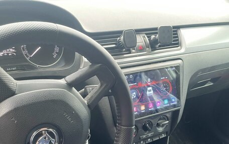 Skoda Rapid I, 2018 год, 400 000 рублей, 6 фотография