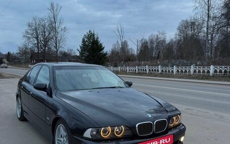 BMW 5 серия, 2000 год, 1 100 000 рублей, 2 фотография