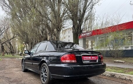 Hyundai Sonata IV рестайлинг, 2005 год, 490 000 рублей, 2 фотография