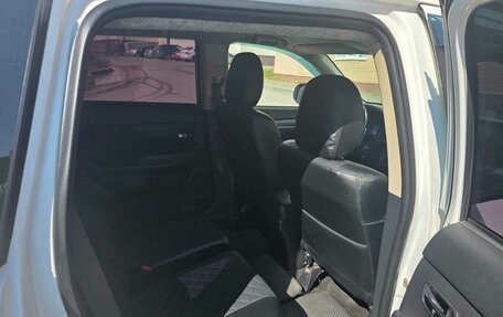 Mitsubishi Outlander III рестайлинг 3, 2012 год, 1 100 000 рублей, 12 фотография