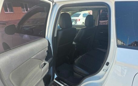 Mitsubishi Outlander III рестайлинг 3, 2012 год, 1 100 000 рублей, 9 фотография