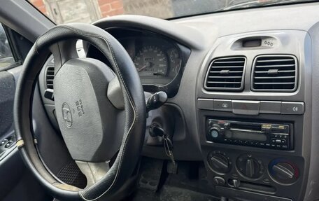 Hyundai Accent II, 2004 год, 245 000 рублей, 5 фотография