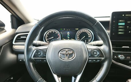 Toyota Camry, 2022 год, 3 390 000 рублей, 18 фотография