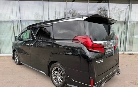 Toyota Alphard III, 2018 год, 5 100 000 рублей, 7 фотография