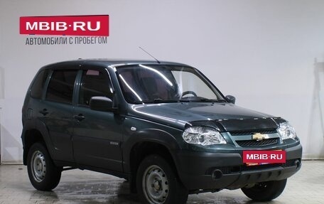 Chevrolet Niva I рестайлинг, 2015 год, 669 000 рублей, 3 фотография