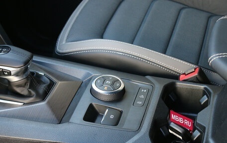 Volkswagen Amarok I рестайлинг, 2024 год, 9 450 000 рублей, 12 фотография