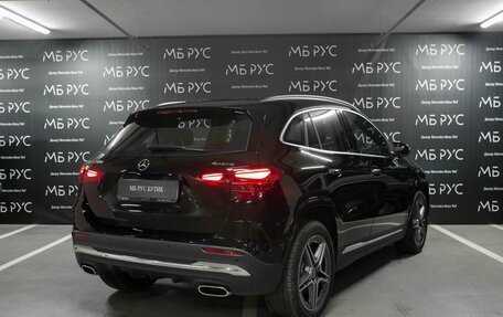 Mercedes-Benz GLA, 2024 год, 6 400 000 рублей, 3 фотография