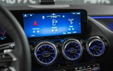 Mercedes-Benz GLA, 2024 год, 6 400 000 рублей, 18 фотография