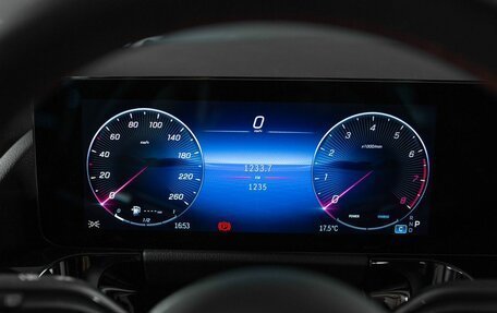 Mercedes-Benz GLA, 2024 год, 6 400 000 рублей, 16 фотография