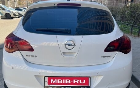 Opel Astra J, 2011 год, 650 000 рублей, 5 фотография