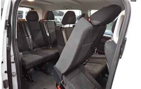 Mercedes-Benz Vito, 2023 год, 3 990 000 рублей, 13 фотография