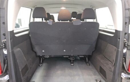 Mercedes-Benz Vito, 2023 год, 3 990 000 рублей, 14 фотография