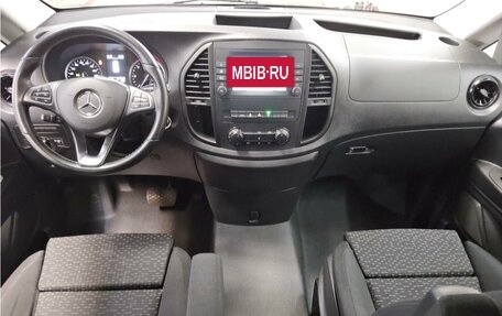 Mercedes-Benz Vito, 2023 год, 3 990 000 рублей, 8 фотография